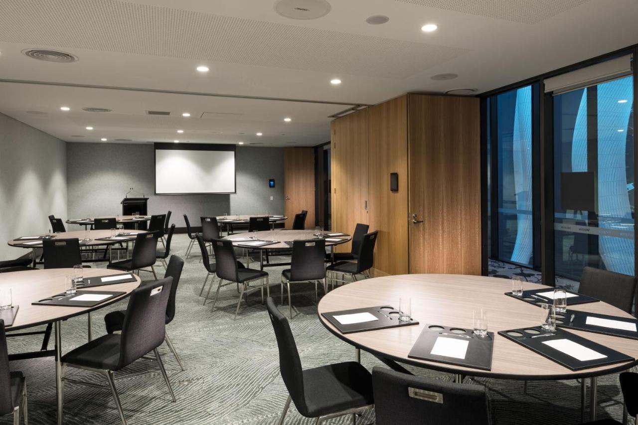 The Westin Brisbane Ξενοδοχείο Εξωτερικό φωτογραφία The Boardroom